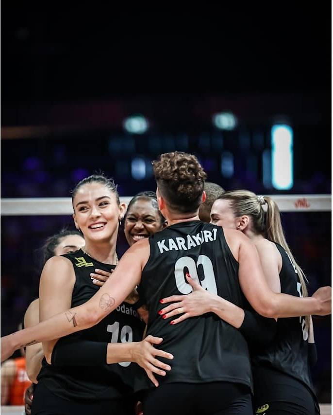 Filenin Sultanları salladı Hollanda'yı: Burası Apeldoorn İstanbul değil 3